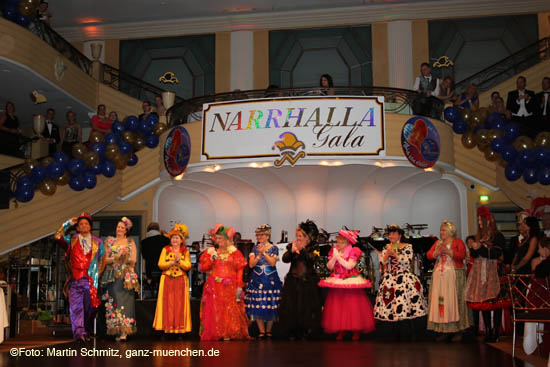 Die Marktweiber vom Viktualienmarkt bei der Narrhalla Gala am 12.11.2016 (©Foto: Martin Schmitz)